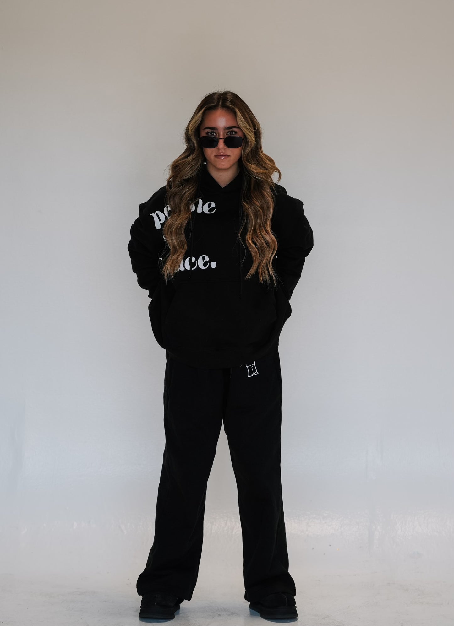 PEOPLE FOR PEACE SWEATPANTS! BLACK