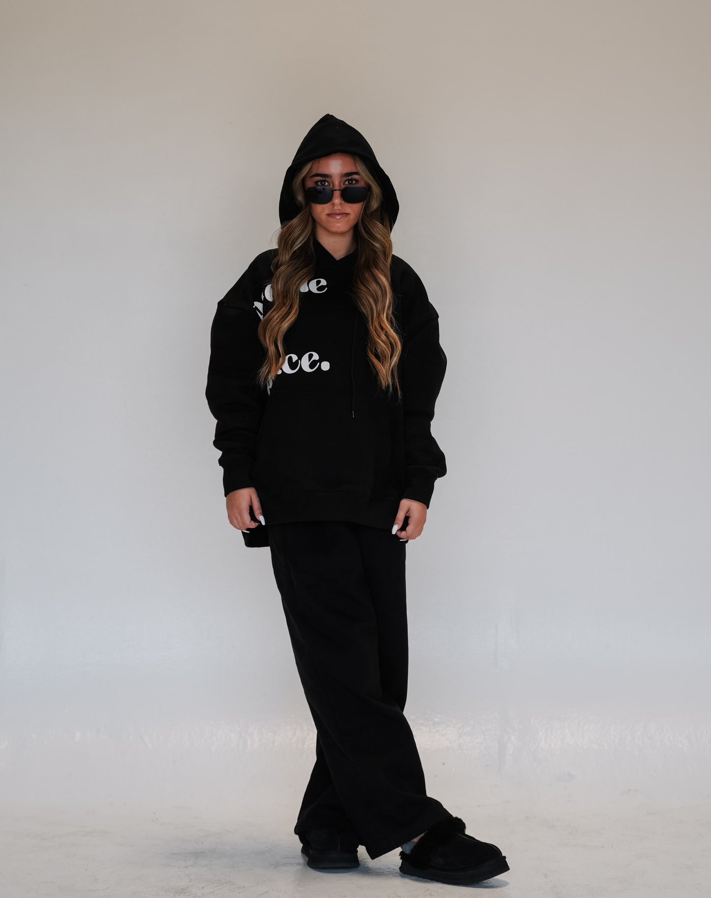 PEOPLE FOR PEACE SWEATPANTS! BLACK